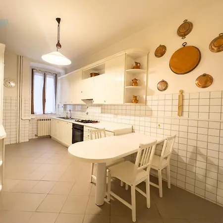 Apartment Viale Miramare 27 Tirabora Short Rent Triest